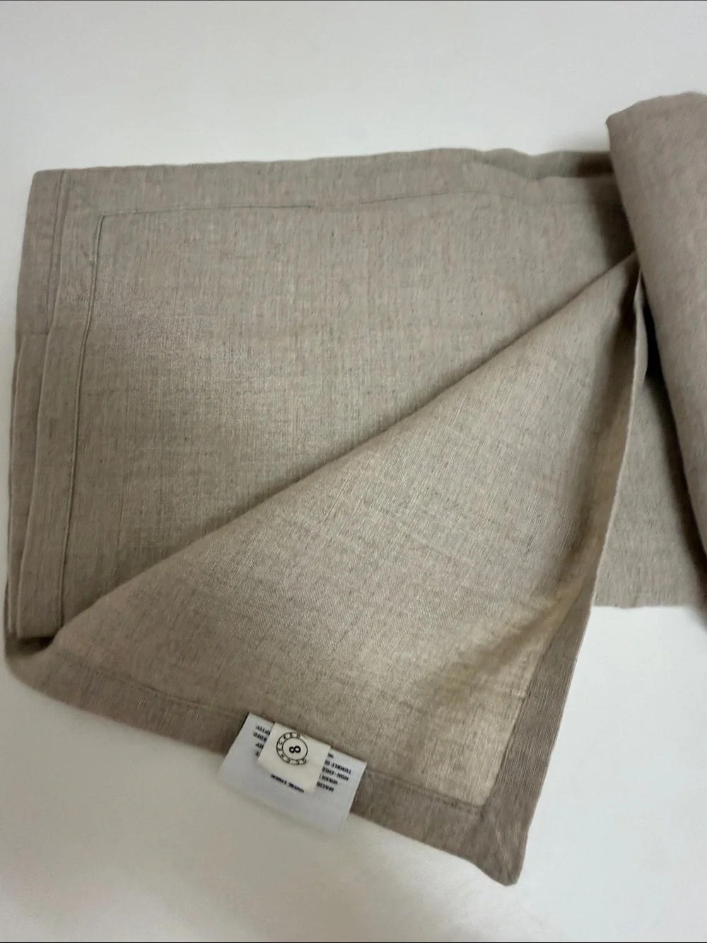 NWOT 100% Linen Threshold Tablecloth 72” x54”